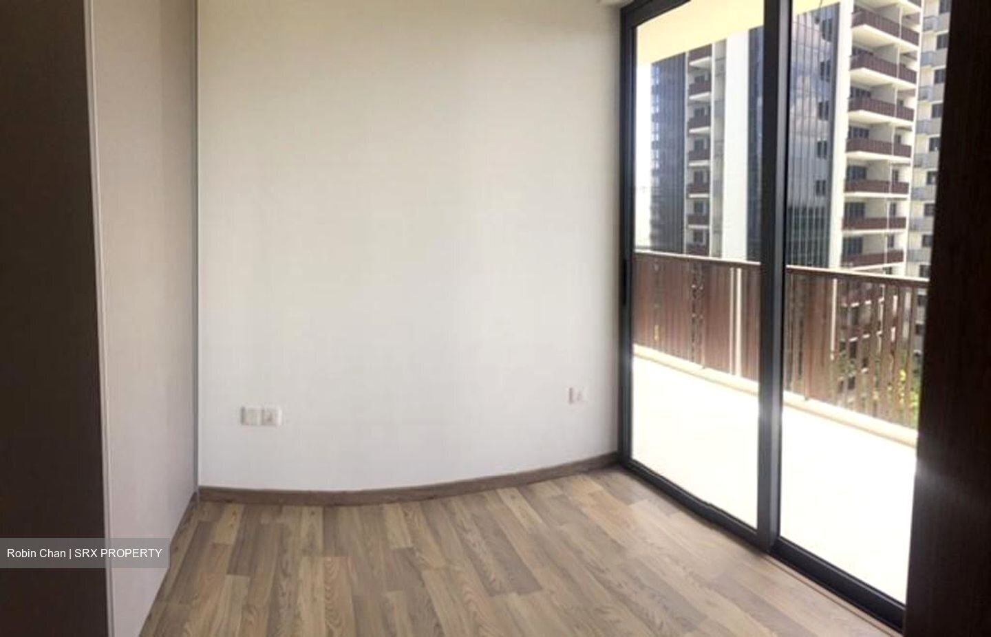 Lakeville (D22), Condominium #456690731